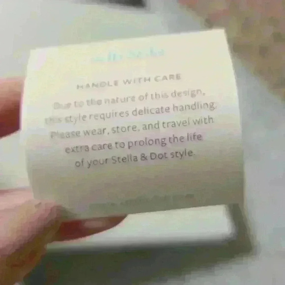 Stella and dot The French twist statement necklace - Picture 12 of 16